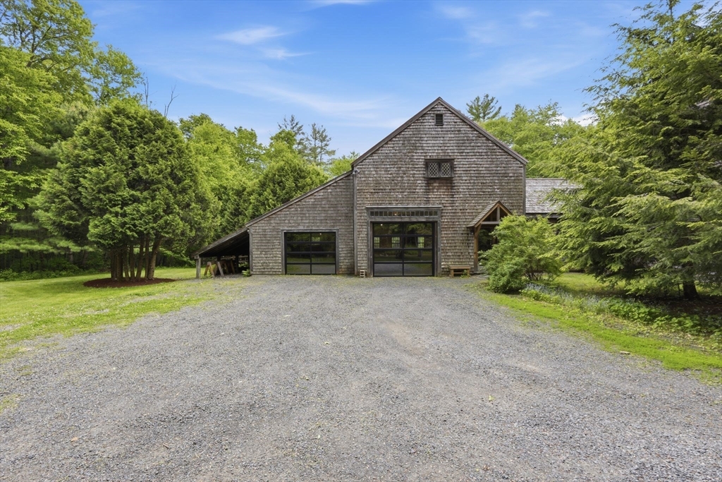 54 Meetinghouse Road Pelham, MA 01002 - Photo 6 of 42