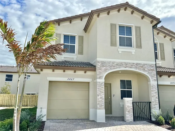 $2,700 | 2867 Southeast 25th Terrace, Homestead, FL 33035