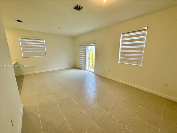 $2,700 | 2867 Southeast 25th Terrace, Homestead, FL 33035