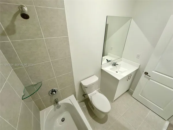 $2,700 | 2867 Southeast 25th Terrace, Homestead, FL 33035