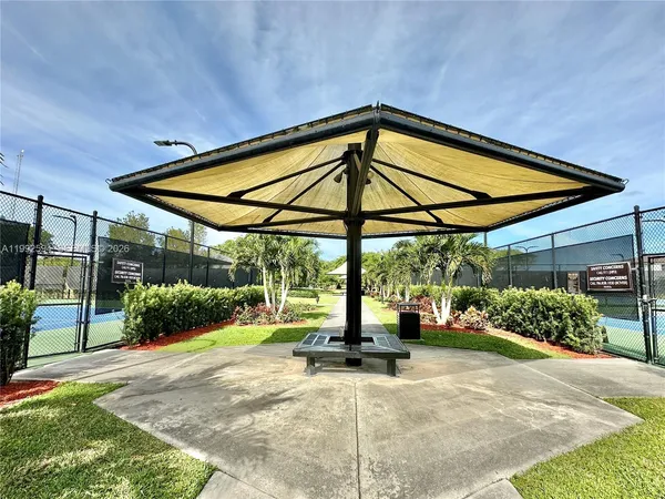 $2,700 | 2867 Southeast 25th Terrace, Homestead, FL 33035