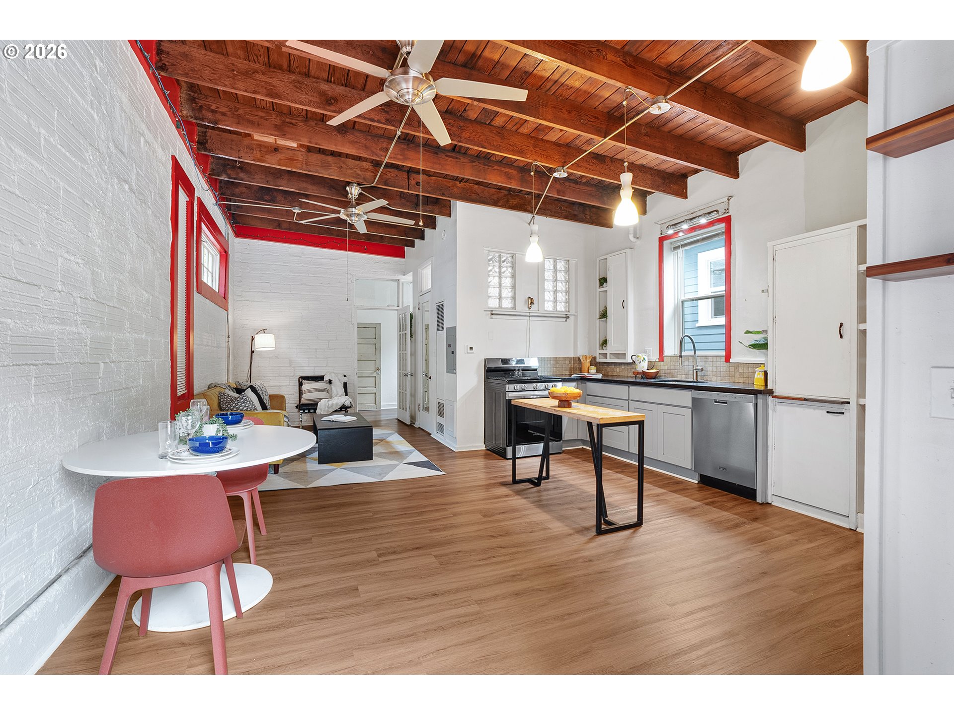 2817 Northeast Weidler Street Portland, OR 97232 - Photo 24 of 43