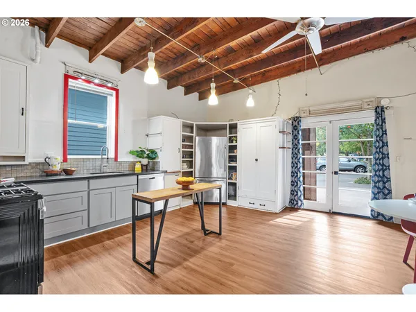 $799,000 | 2817 Northeast Weidler Street, Portland, OR 97232
