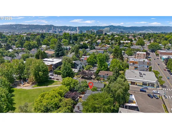 $799,000 | 2817 Northeast Weidler Street, Portland, OR 97232