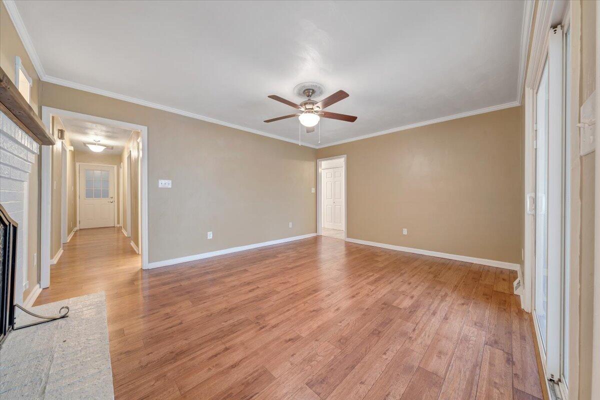 5932 Dairy Road Roanoke, VA 24019 - Photo 19 of 41 19-MIB01187