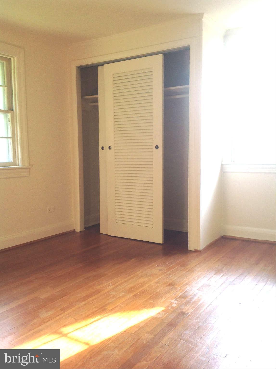 1801 Frederick Road Baltimore, MD 21228 - Photo 16 of 30 Bedroom