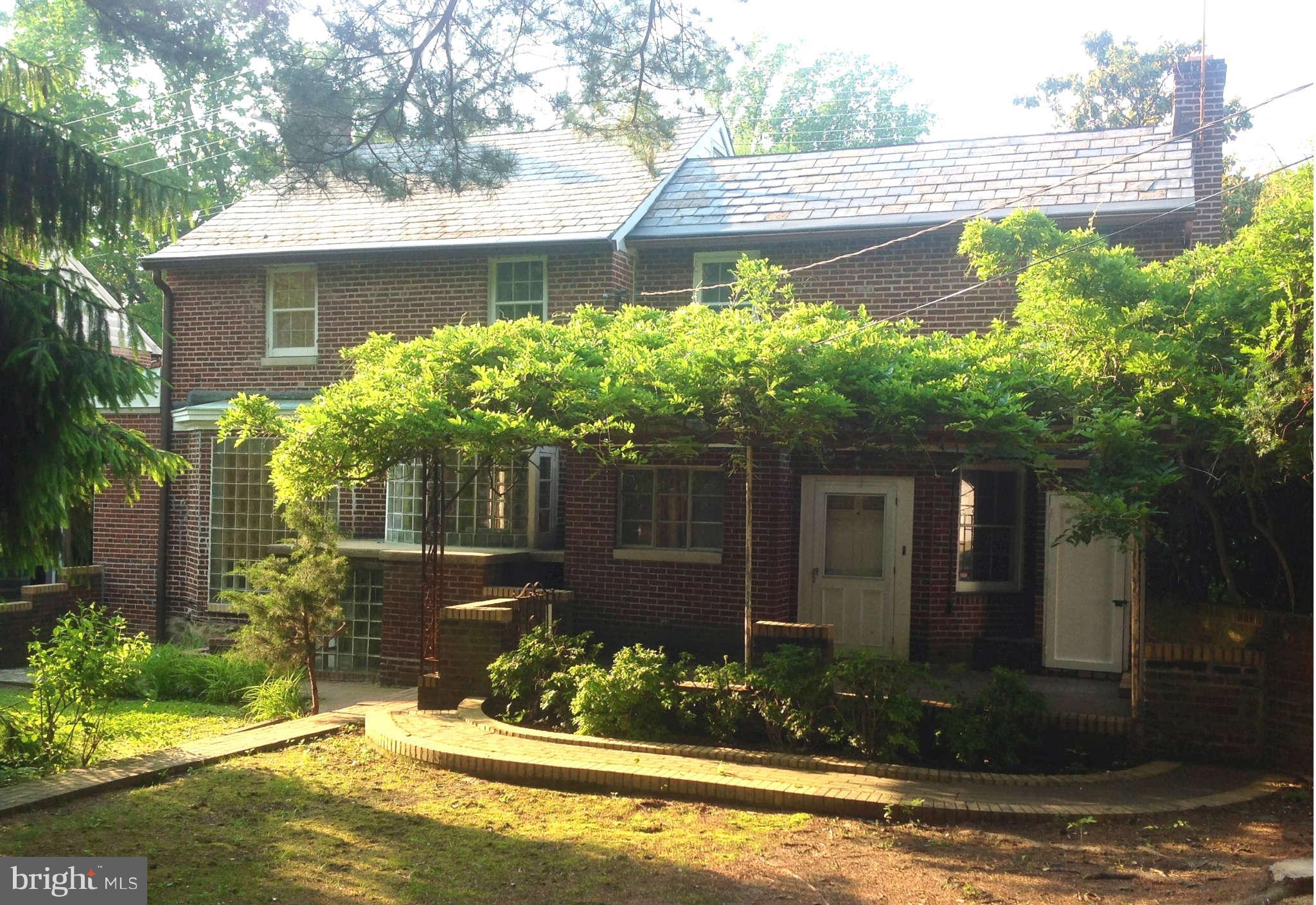 1801 Frederick Road Baltimore, MD 21228 - Photo 24 of 30 Exterior (Rear)