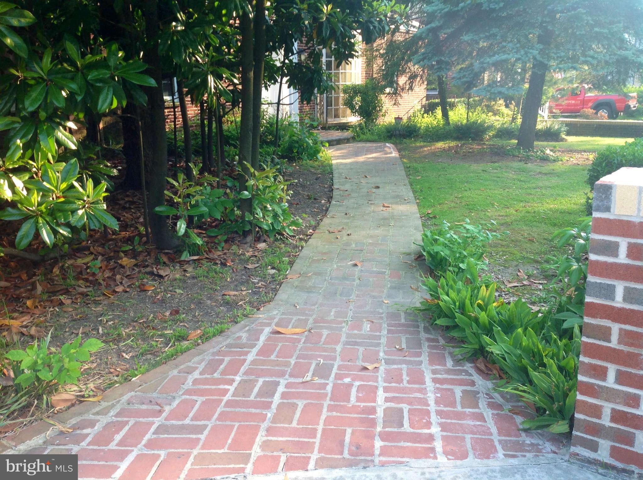 1801 Frederick Road Baltimore, MD 21228 - Photo 28 of 30 Front walk way