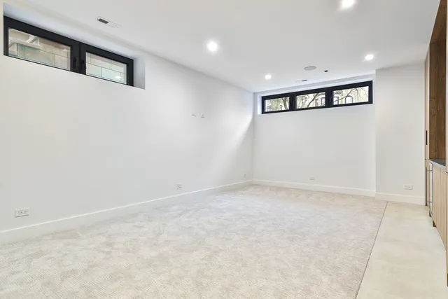 $2,195,000 | 1418 West Warner Avenue, Chicago, IL 60613