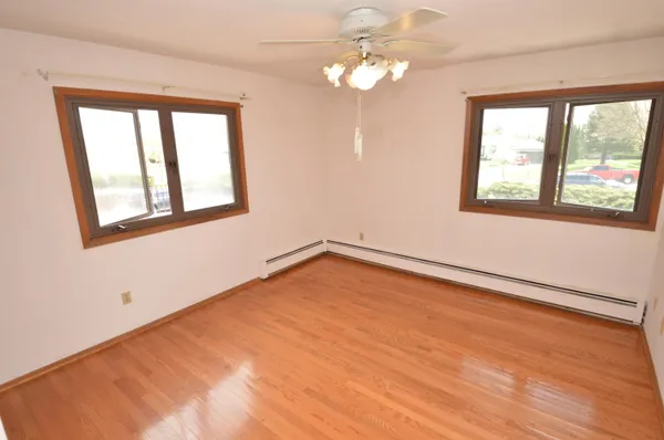 $114,900 | 3985 South 84th Street, Unit 2, Greenfield, WI 53228