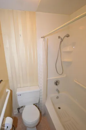 $114,900 | 3985 South 84th Street, Unit 2, Greenfield, WI 53228