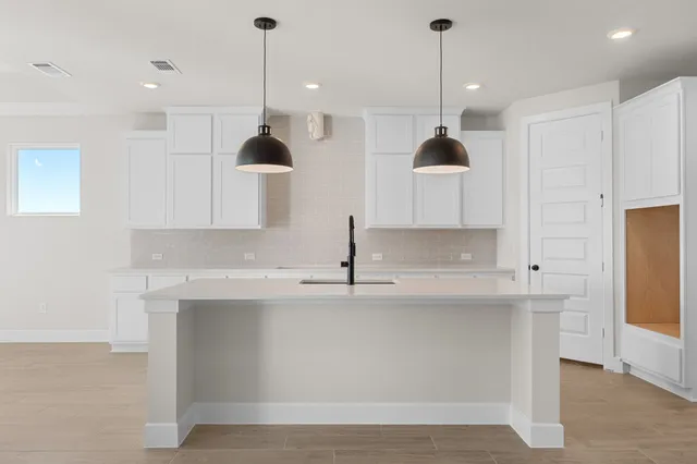 $604,784 | 138 Ash Juniper Road, Georgetown, TX 78633