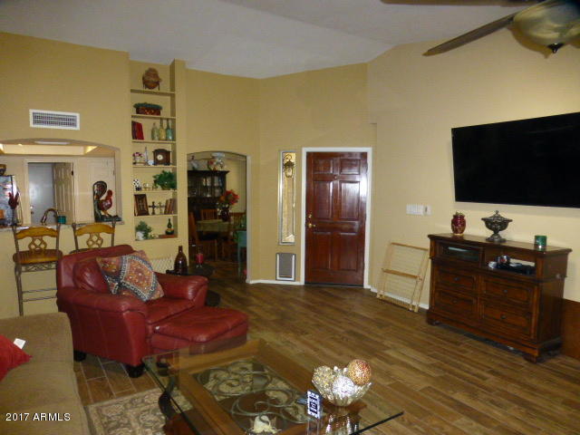 2059 East Brown Road, Unit 24 Mesa, AZ 85213 - Photo 5 of 24 2017-09-02 10.42.44