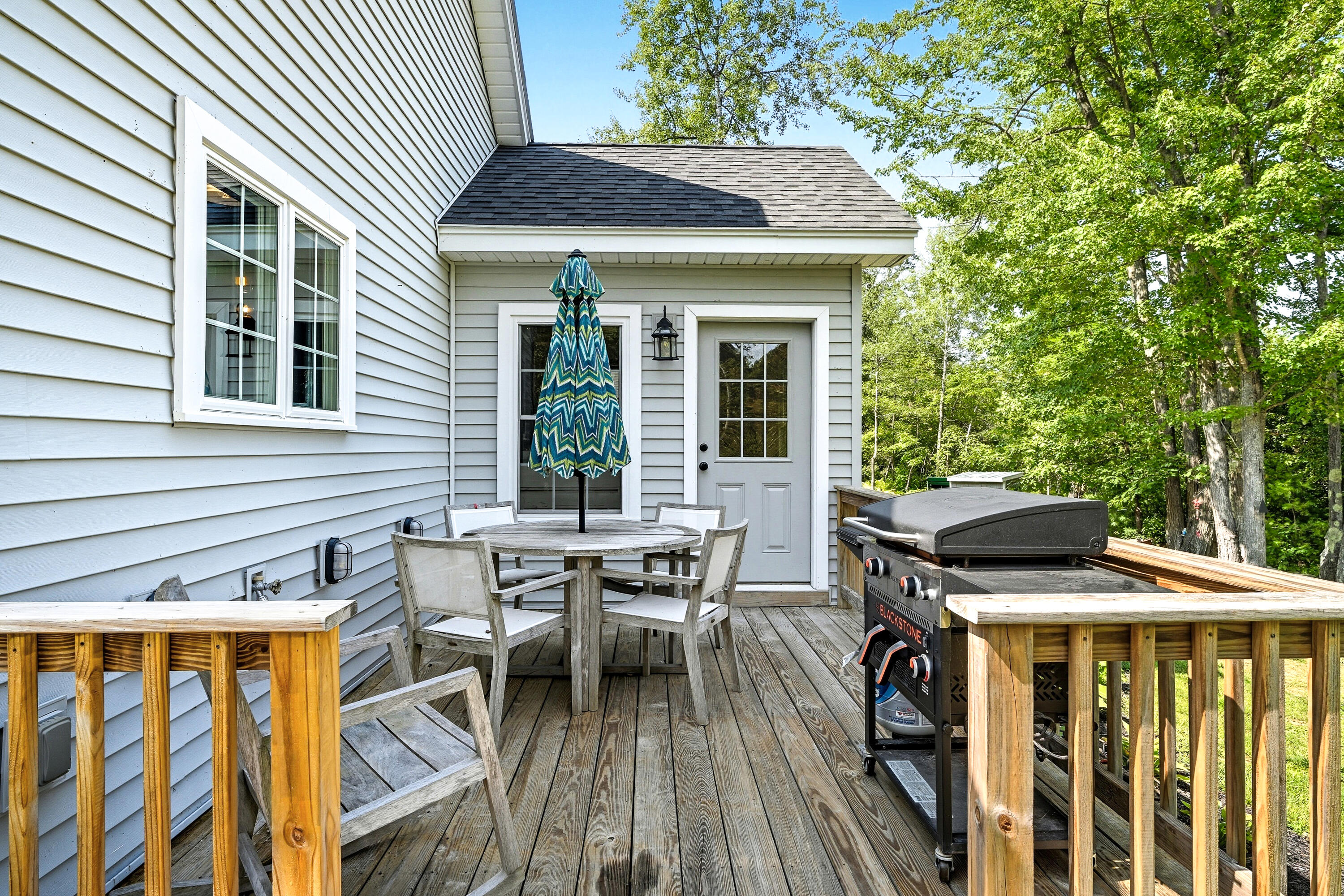 133 Lake Road Norway, ME 04268 - Photo 11 of 49 110224gr-104