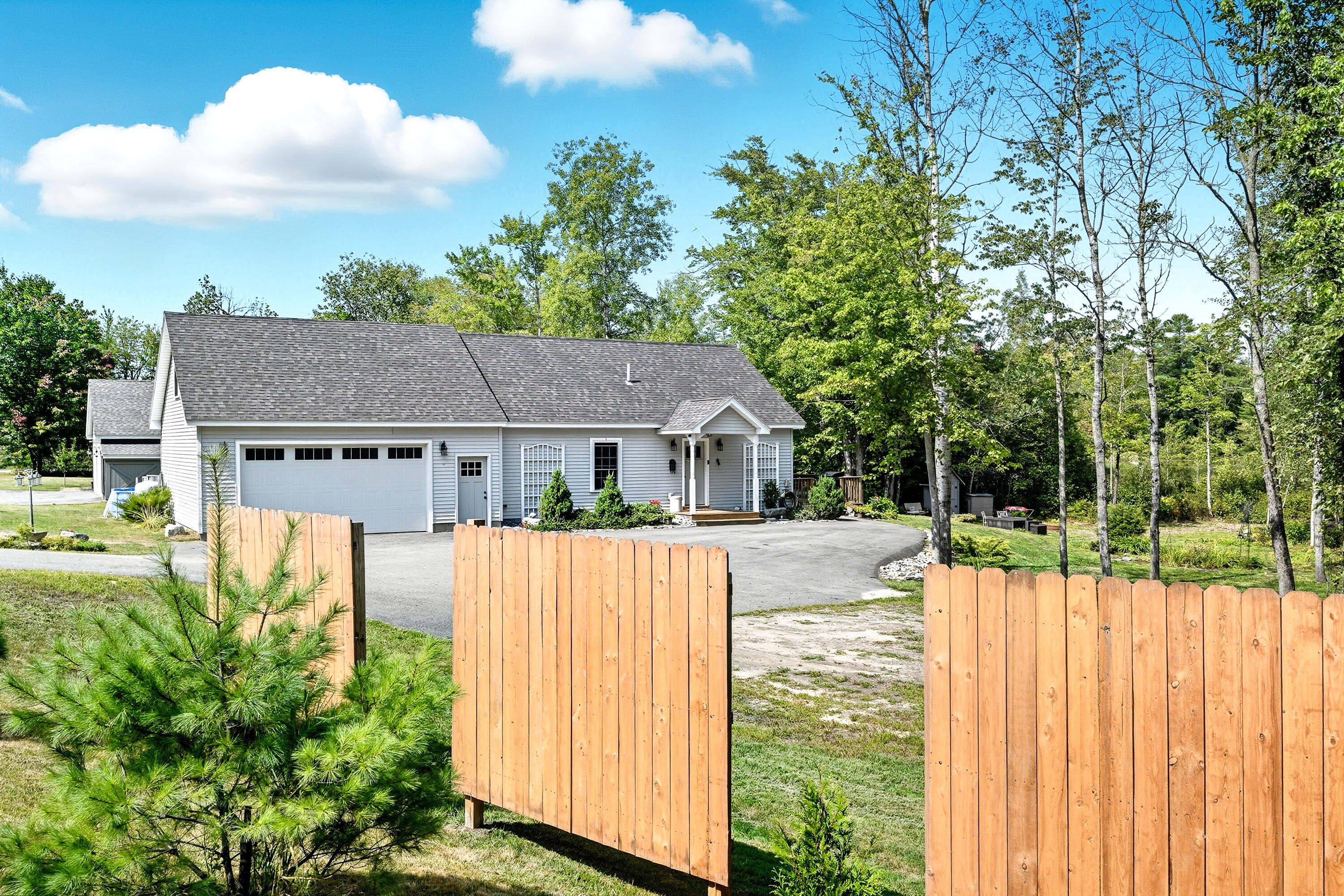 133 Lake Road Norway, ME 04268 - Photo 14 of 49 110224gr-114