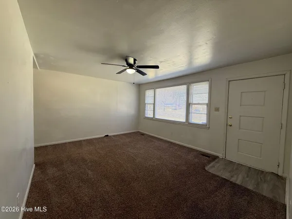 $1,325 | 200 Kitt Drive, Jacksonville, NC 28540