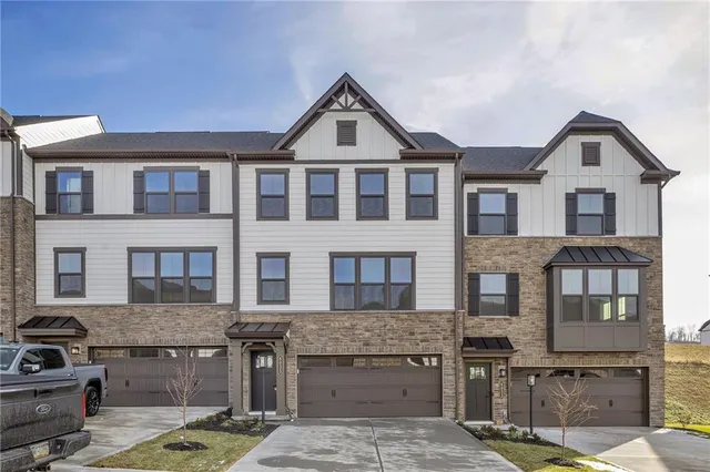 $2,800 | 6035 Ruby Way, Mars, PA 16046