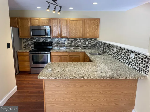 $2,325 | 673 Warren Drive, Middletown, DE 19709