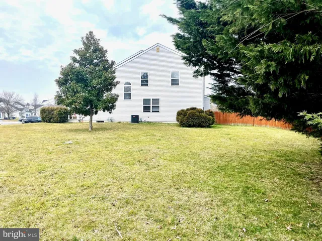 $2,325 | 673 Warren Drive, Middletown, DE 19709