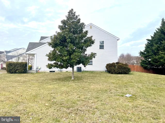 $2,325 | 673 Warren Drive, Middletown, DE 19709