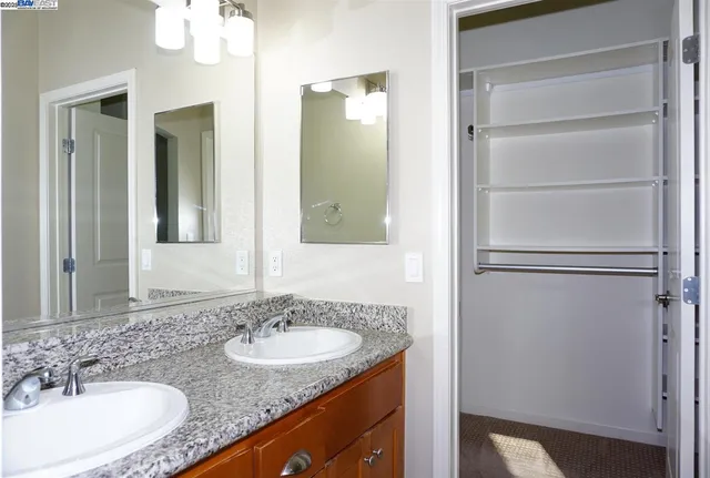 $1,469,500 | 178 Stockwell Drive, Mountain View, CA 94043