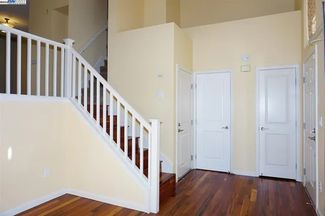 $1,469,500 | 178 Stockwell Drive, Mountain View, CA 94043