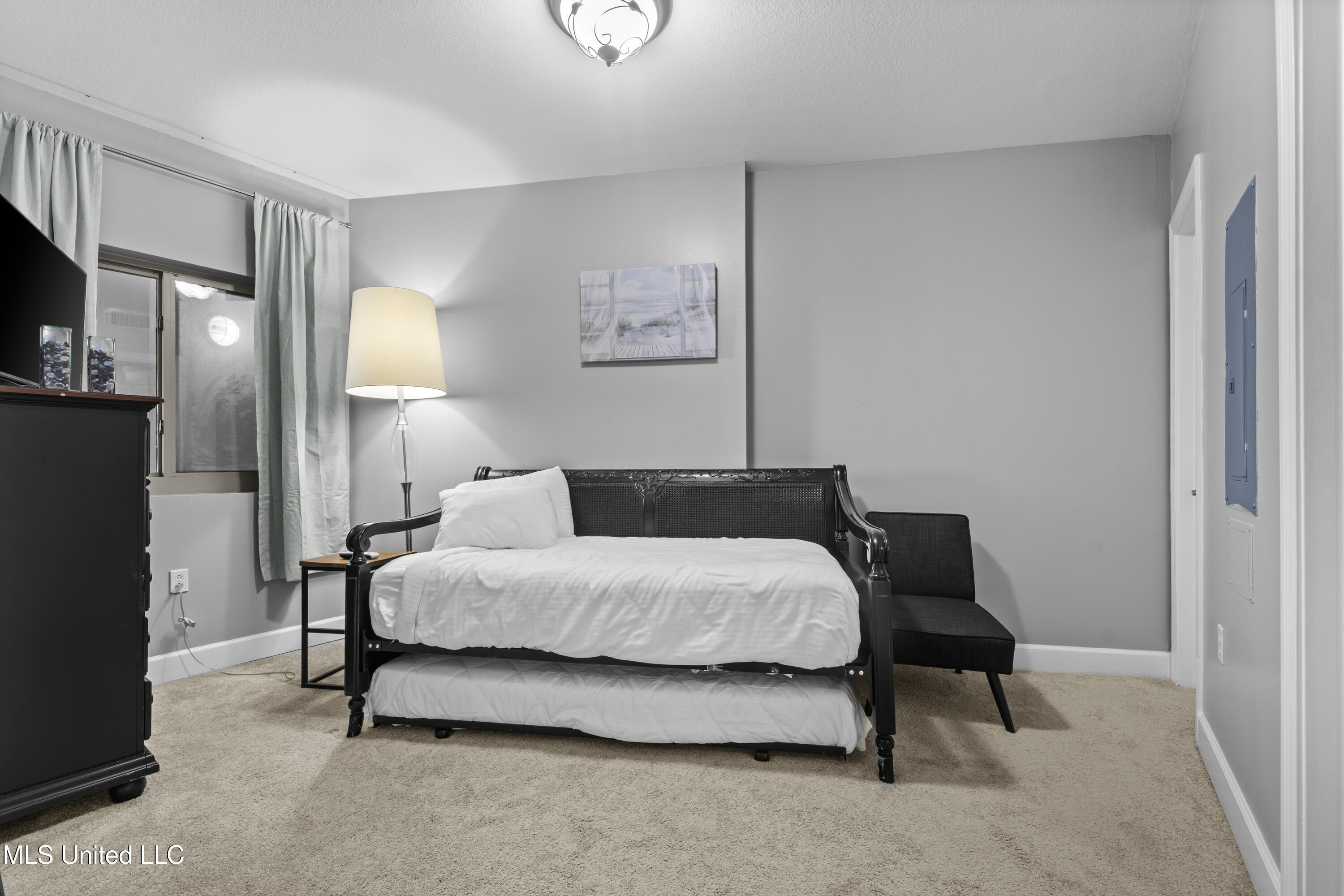 1899 Beach Boulevard, Unit 907 Biloxi, MS 39531 - Photo 15 of 17 Second Bedroom