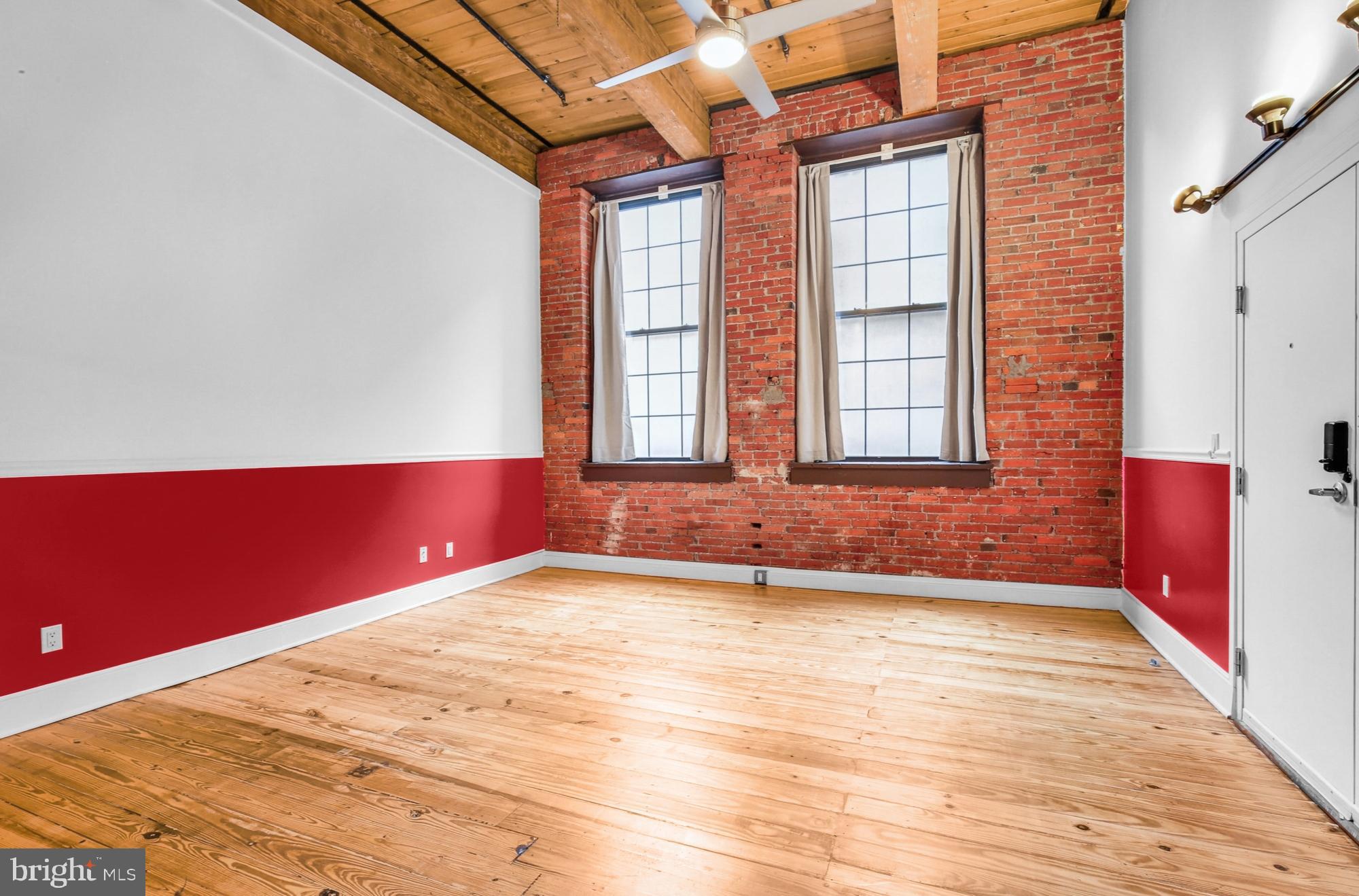 313 Arch Street, Unit 305 Philadelphia, PA 19106 - Photo 3 of 22