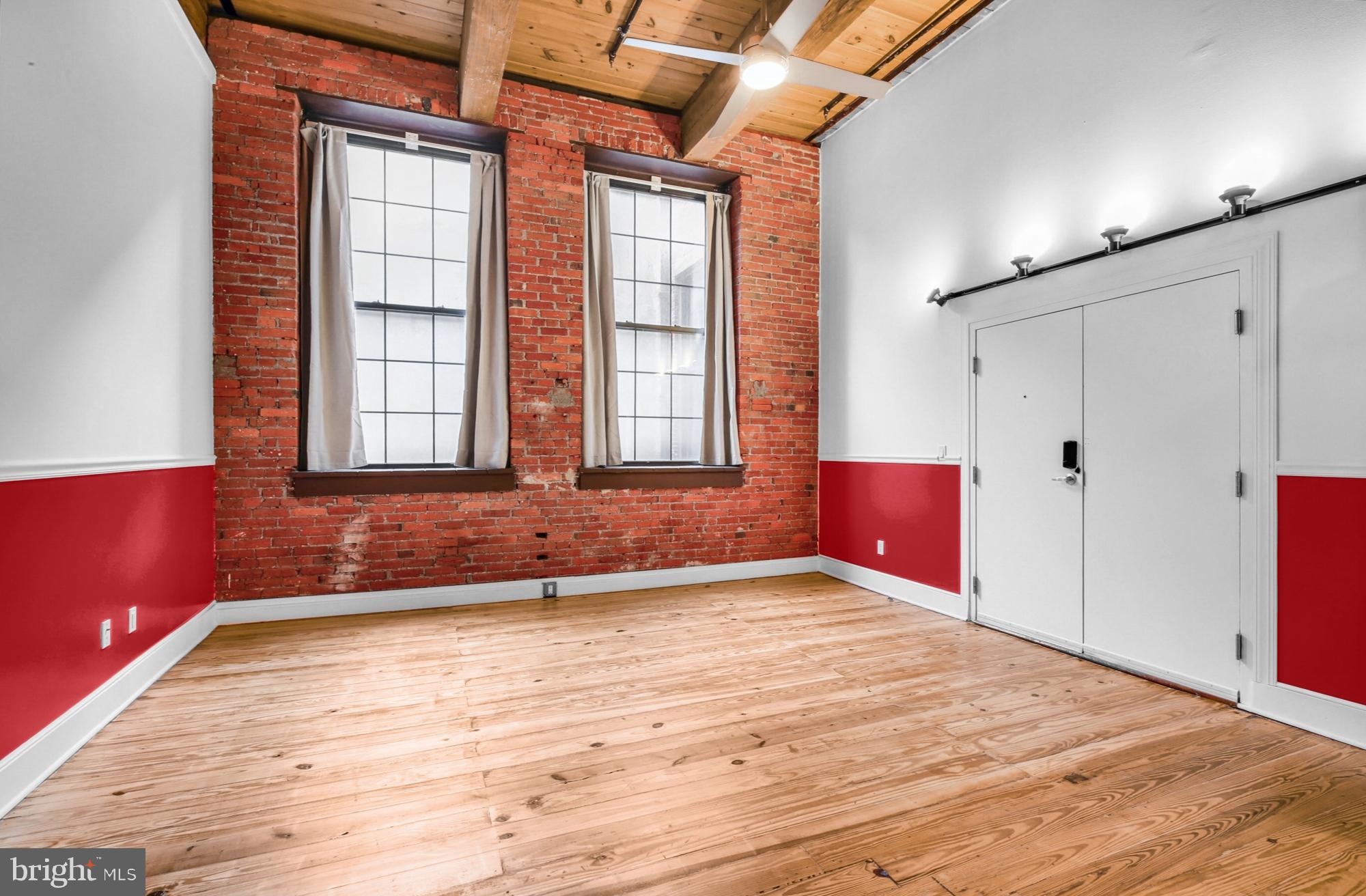 313 Arch Street, Unit 305 Philadelphia, PA 19106 - Photo 5 of 22