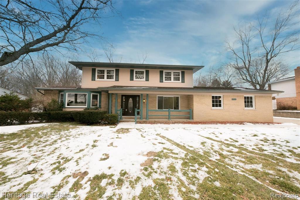 654 Old Perch Road Rochester Hills, MI 48309 - Photo 1 of 61