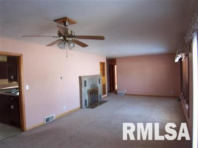 511 Silver Creek Road DeWitt, IA 52742 - Photo 2 of 8 Gallery Image 2