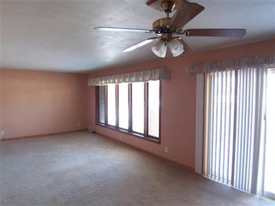 511 Silver Creek Road DeWitt, IA 52742 - Photo 3 of 8 Gallery Image 3