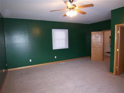 511 Silver Creek Road DeWitt, IA 52742 - Photo 7 of 8 Gallery Image 7