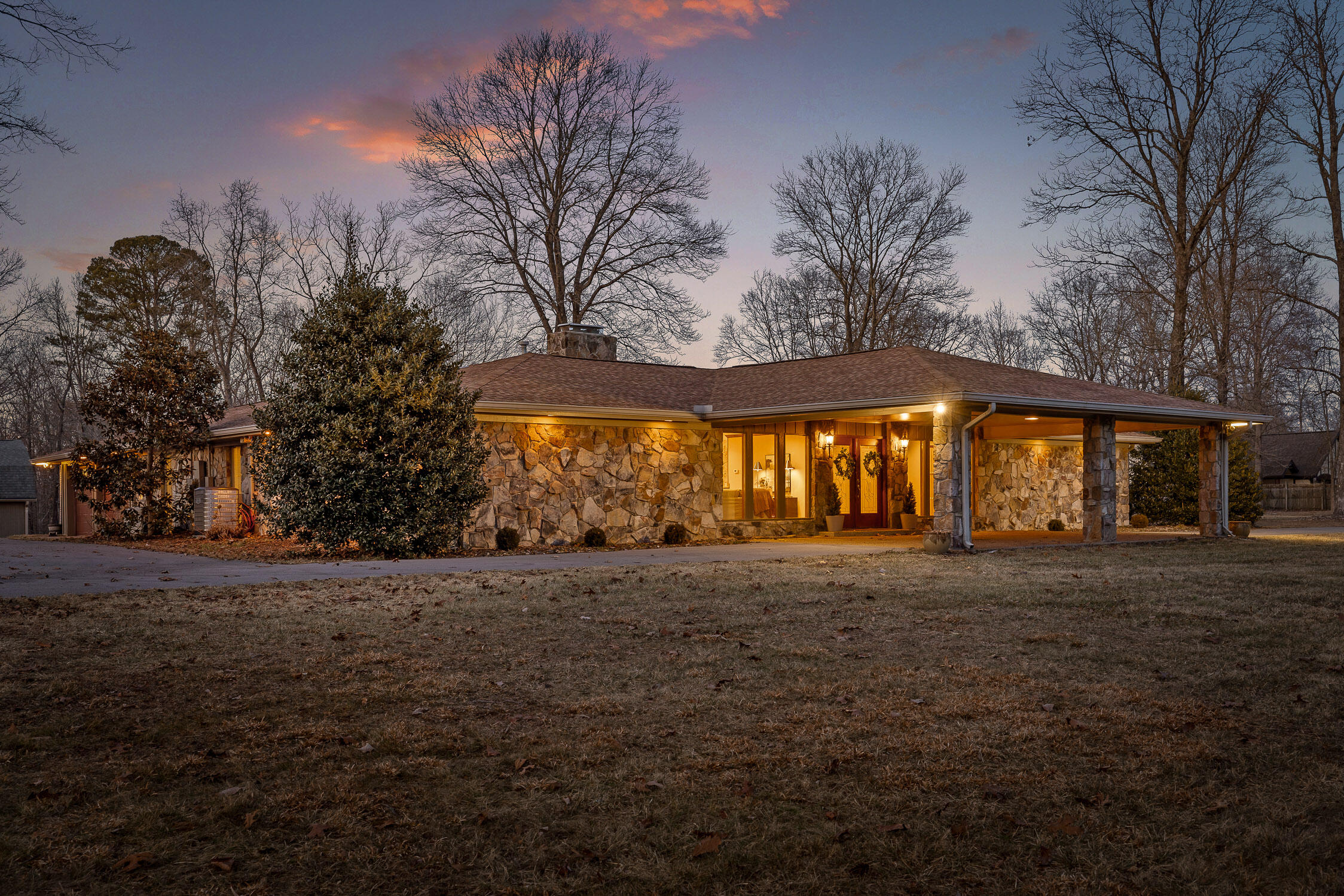 2819 Kell Road Signal Mountain, TN 37377 - Photo 99 of 104 Kell-125