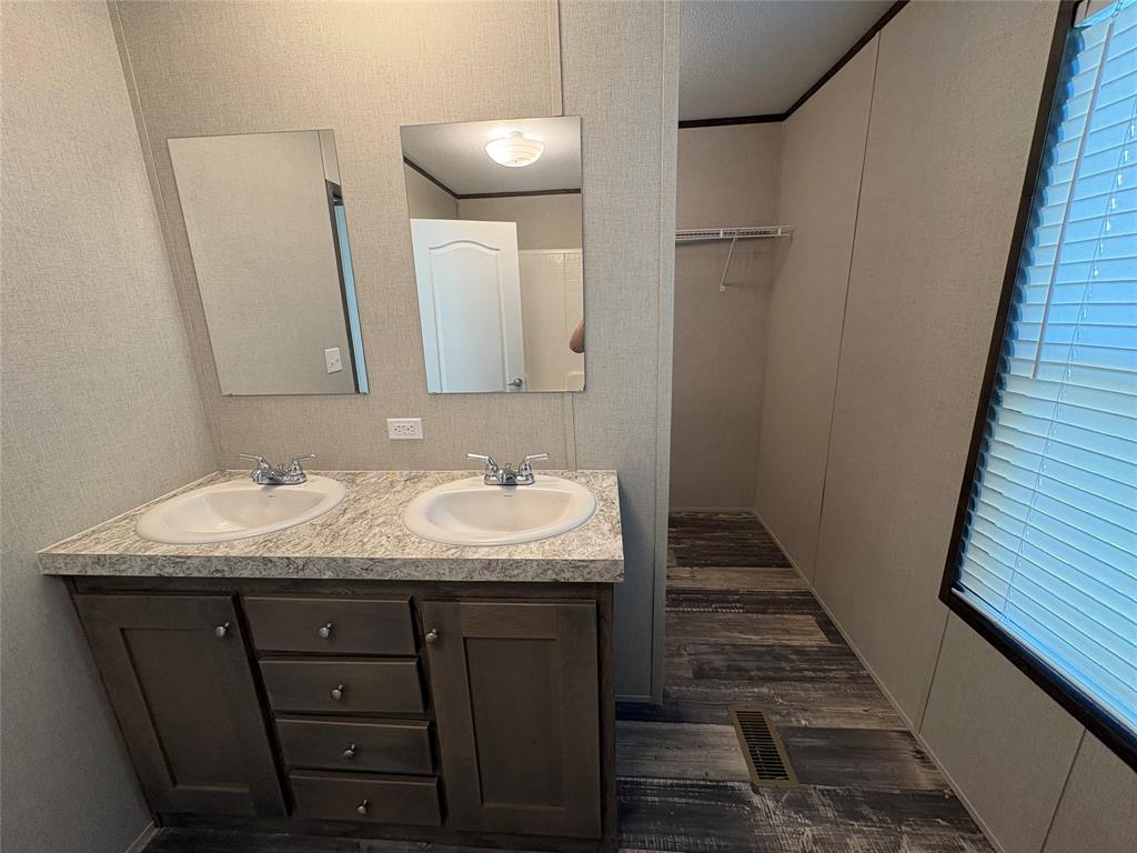 6806 Blue Ridge Road Weatherford, TX 76087 - Photo 23 of 36 Gallery Image 23