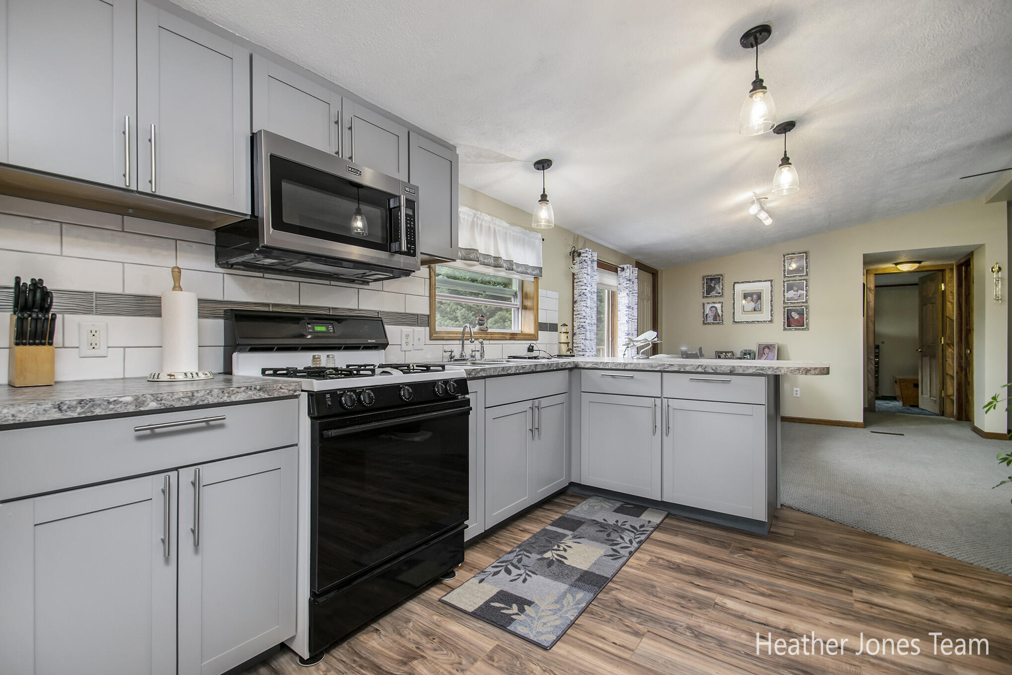 4633 Ferris Road Sheridan, MI 48884 - Photo 5 of 26 DSC_7698