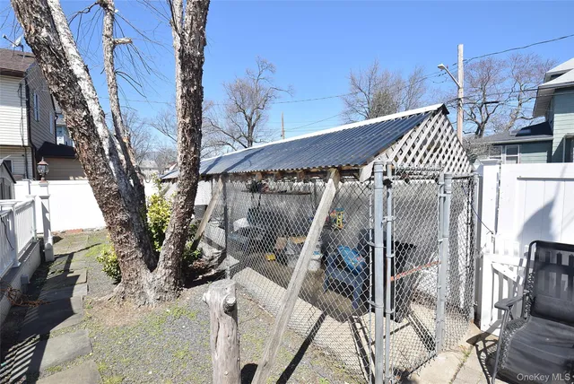 $829,000 | 2900 Stevens Street, Oceanside, NY 11572