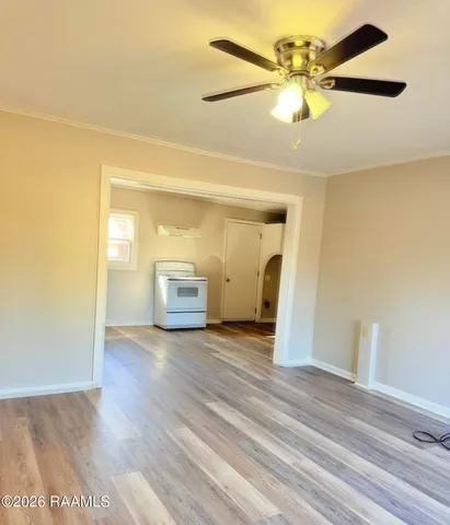 $800 | 921 North Pierce Street, Lafayette, LA 70501