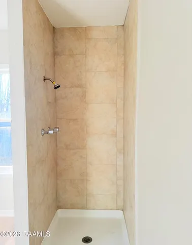 $800 | 921 North Pierce Street, Lafayette, LA 70501