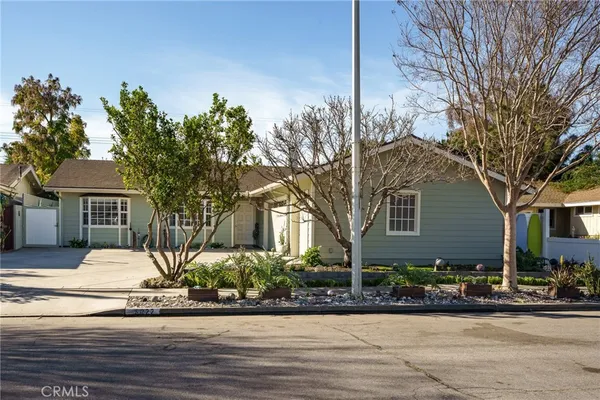 $1,348,888 | 5022 Tasman Drive, Huntington Beach, CA 92649
