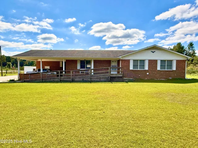 $390,000 | 3425 Old NC 24 Highway, Clinton, NC 28328