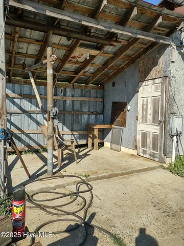 $390,000 | 3425 Old NC 24 Highway, Clinton, NC 28328