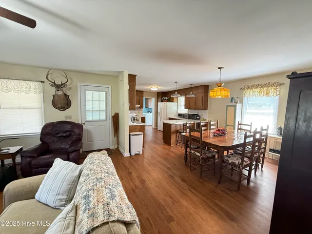 $390,000 | 3425 Old NC 24 Highway, Clinton, NC 28328