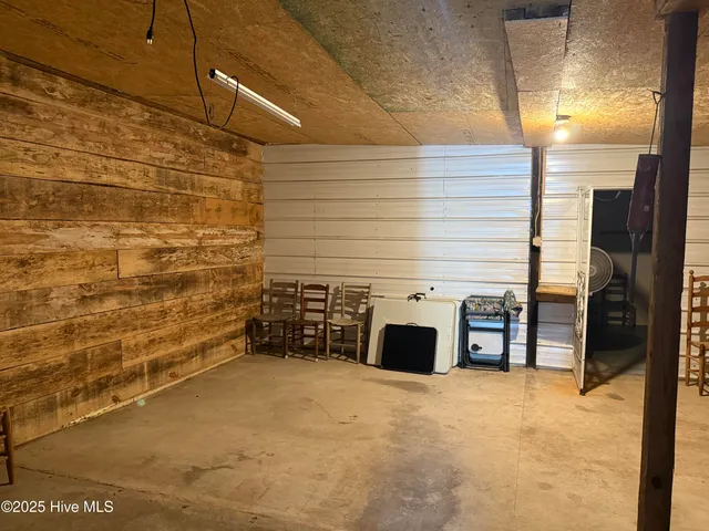 $390,000 | 3425 Old NC 24 Highway, Clinton, NC 28328