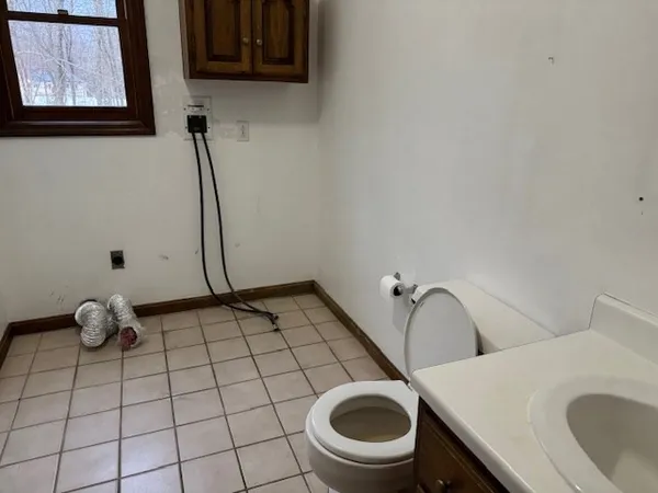 $359,900 | 147 East County Road, Unit 147, Rutland, MA 01543