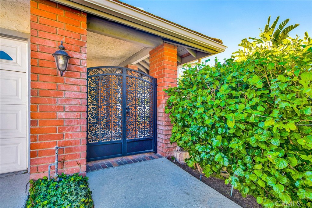 7214 East Wrangler Circle Orange, CA 92869 - Photo 3 of 69