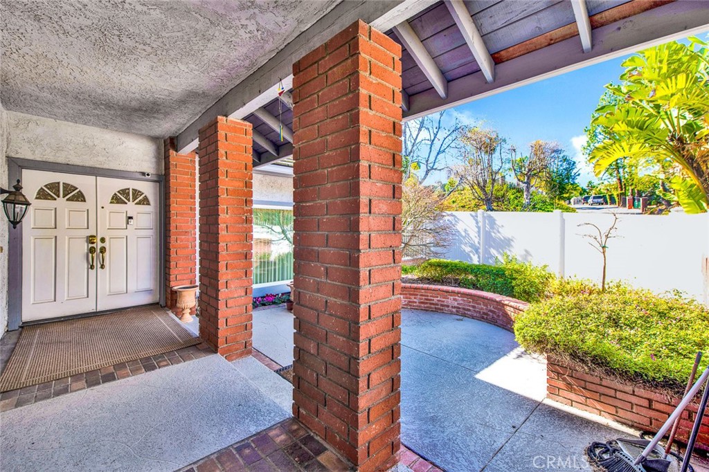 7214 East Wrangler Circle Orange, CA 92869 - Photo 4 of 69