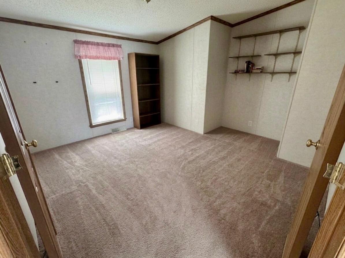 305 Cedar Street Cheboygan, MI 49721 - Photo 18 of 46 Bedroom 3