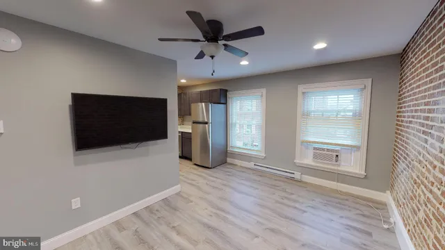 $1,885 | 27 South Church Street, Unit 2, West Chester, PA 19382