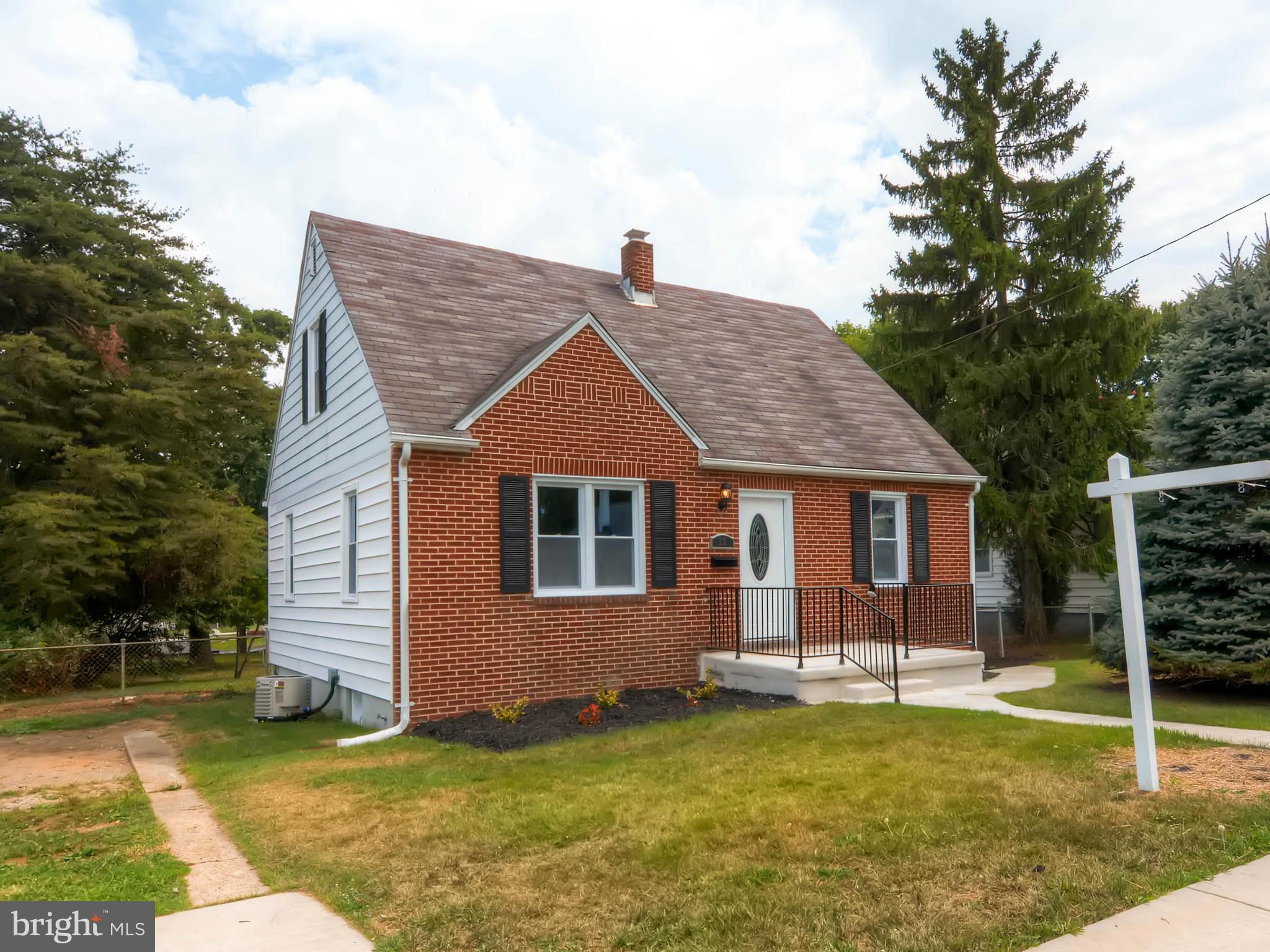 11 Mansion Road Linthicum, MD 21090 - Photo 2 of 28 Parking for three!